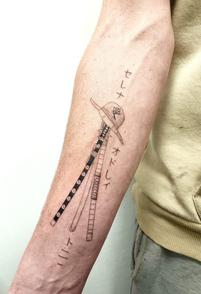 sabres zoro tatouage fin